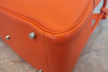 画像をギャラリービューアに読み込む, HERMES/エルメス リンディ30 トリヨンクレマンス オレンジポピー □R刻印 ショルダーバッグ 700120229