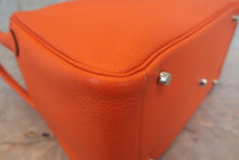 画像をギャラリービューアに読み込む, HERMES/エルメス リンディ30 トリヨンクレマンス オレンジポピー □R刻印 ショルダーバッグ 700120229