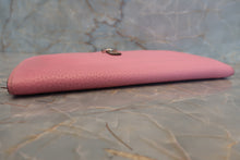 Load image into Gallery viewer, HERMES  Dogon GM Togo leather Pink/Gris tourterelle □M Engraving Wallet 700080144