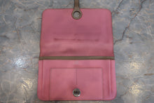 Load image into Gallery viewer, HERMES  Dogon GM Togo leather Pink/Gris tourterelle □M Engraving Wallet 700080144
