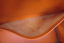 將圖片載入圖庫檢視器 HERMES/エルメス オータクロア32 ボックスカーフ オレンジ □E刻印 ハンドバッグ 700080110