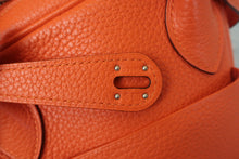 画像をギャラリービューアに読み込む, HERMES/エルメス リンディ30 トリヨンクレマンス オレンジポピー □R刻印 ショルダーバッグ 700120229