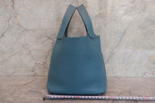 画像をギャラリービューアに読み込む, HERMES/エルメス ピコタンロックPM トリヨンクレマンス ブルージーン □P刻印 ハンドバッグ 700110106