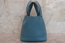 画像をギャラリービューアに読み込む, HERMES/エルメス ピコタンロックPM トリヨンクレマンス ブルージーン □P刻印 ハンドバッグ 700110106
