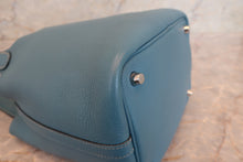 画像をギャラリービューアに読み込む, HERMES/エルメス ピコタンロックPM トリヨンクレマンス ブルージーン □P刻印 ハンドバッグ 700110106