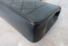 将图片加载到图库查看器,CHANEL/香奈儿 戴妃 CF 链条包 羊皮 Black/Gold hadware(黑色/金色金属) 肩背包 800030170