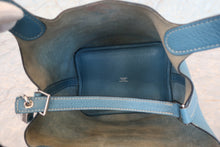 画像をギャラリービューアに読み込む, HERMES/エルメス ピコタンロックPM トリヨンクレマンス ブルージーン □P刻印 ハンドバッグ 700110106