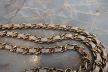 Load image into Gallery viewer, CHANEL Matelasse round chain shoulder bag Lambskin Beige/Gold hadware Shoulder bag 700030239