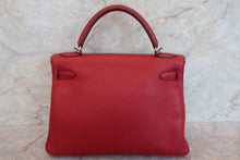 Load image into Gallery viewer, HERMES KELLY 32 Clemence leather Rouge garance □K Engraving Shoulder bag 700070299