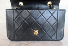 将图片加载到图库查看器,CHANEL/香奈儿 戴妃 CF 链条包 羊皮 Black/Gold hadware(黑色/金色金属) 肩背包 800030170