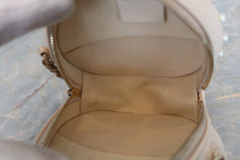 Load image into Gallery viewer, CHANEL Matelasse round chain shoulder bag Lambskin Beige/Gold hadware Shoulder bag 700030239