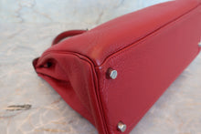 Load image into Gallery viewer, HERMES KELLY 32 Clemence leather Rouge garance □K Engraving Shoulder bag 700070299