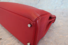 Load image into Gallery viewer, HERMES KELLY 32 Clemence leather Rouge garance □K Engraving Shoulder bag 700070299