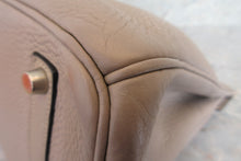Load image into Gallery viewer, HERMES BIRKIN 35 Clemence leather Gris tourterelle □E Engraving Hand bag 700060282