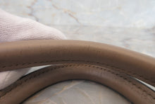 Load image into Gallery viewer, HERMES BIRKIN 35 Clemence leather Gris tourterelle □E Engraving Hand bag 700060282