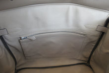 Load image into Gallery viewer, HERMES BIRKIN 35 Clemence leather Gris tourterelle □E Engraving Hand bag 700060282