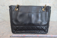 Load image into Gallery viewer, CHANEL Matelasse chain tote bag Lambskin Black/Gold hadware Tote bag 800080051