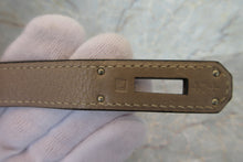 Load image into Gallery viewer, HERMES BIRKIN 35 Clemence leather Gris tourterelle □E Engraving Hand bag 700060282