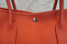 Load image into Gallery viewer, HERMES  GARDEN PARTY PM Negonda leather Capucine □Q Engraving Tote bag 700080050
