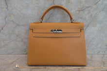 画像をギャラリービューアに読み込む, HERMES/エルメス ケリー32 ボックスカーフ ナチュラルサブレ □E刻印 ショルダーバッグ 700070291