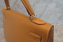 画像をギャラリービューアに読み込む, HERMES/エルメス ケリー32 ボックスカーフ ナチュラルサブレ □E刻印 ショルダーバッグ 700070291