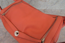 将图片加载到图库查看器,HERMES LINDY 34 Evercolor leather Crevette □R刻印 Shoulder bag 700020192
