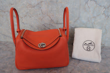 Load image into Gallery viewer, HERMES LINDY 26 Clemence leather Orange poppy U Engraving Shoulder bag 800030116