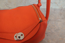 Load image into Gallery viewer, HERMES LINDY 26 Clemence leather Orange poppy U Engraving Shoulder bag 800030116