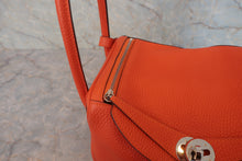 Load image into Gallery viewer, HERMES LINDY 26 Clemence leather Orange poppy U Engraving Shoulder bag 800030116