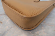 画像をギャラリービューアに読み込む, HERMES/エルメス エブリンTPM トリヨンクレマンス ビスキュイ K刻印 ショルダーバッグ 800060166