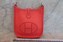 Load image into Gallery viewer, HERMES  EVELYNE TPM Clemence leather Rouge pivoine D Engraving Shoulder bag 700080012