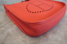 Load image into Gallery viewer, HERMES  EVELYNE TPM Clemence leather Rouge pivoine D Engraving Shoulder bag 700080012