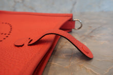 Load image into Gallery viewer, HERMES  EVELYNE TPM Clemence leather Rouge pivoine D Engraving Shoulder bag 700080012