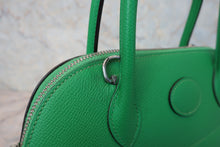 Load image into Gallery viewer, HERMES BOLIDE 27 Epsom leather Bambou □R Engraving Shoulder bag 800090149