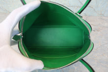 Load image into Gallery viewer, HERMES BOLIDE 27 Epsom leather Bambou □R Engraving Shoulder bag 800090149