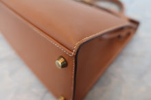 画像をギャラリービューアに読み込む, HERMES/エルメス ケリー28 クシュベル ゴールド 〇T刻印 ショルダーバッグ 800030058