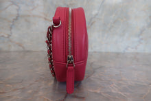 Load image into Gallery viewer, CHANEL Matelasse round chain shoulder bag Lambskin Pink/Silver hadware Shoulder bag 700030106