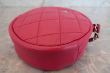 Load image into Gallery viewer, CHANEL Matelasse round chain shoulder bag Lambskin Pink/Silver hadware Shoulder bag 700030106