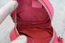 Load image into Gallery viewer, CHANEL Matelasse round chain shoulder bag Lambskin Pink/Silver hadware Shoulder bag 700030106