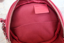 Load image into Gallery viewer, CHANEL Matelasse round chain shoulder bag Lambskin Pink/Silver hadware Shoulder bag 700030106