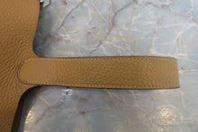 Load image into Gallery viewer, HERMES PICOTIN LOCK MM Clemence leather Natural sable □R Engraving Hand bag 700020158