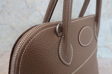 画像をギャラリービューアに読み込む, HERMES/エルメス ボリード31 トリヨンクレマンス エトゥープ C刻印 ショルダーバッグ 800040170