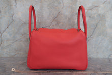 Load image into Gallery viewer, HERMES LINDY 26 Clemence leather Rose jaipur D Engraving Shoulder bag 700080002