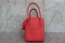 Load image into Gallery viewer, HERMES LINDY 26 Clemence leather Rose jaipur D Engraving Shoulder bag 700080002