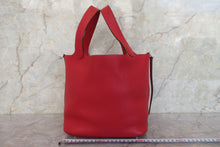 画像をギャラリービューアに読み込む, HERMES/エルメス ピコタンロックMM トリヨンクレマンス ルージュガランス A刻印 ハンドバッグ 700110126