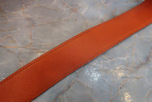 Load image into Gallery viewer, HERMES LINDY 30 Evercolor leather Orange □Q Engraving Shoulder bag 700040008