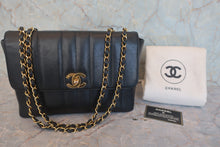 画像をギャラリービューアに読み込む, CHANEL/シャネル マドモアゼルチェーンショルダーバッグ キャビアスキン ブラック/ゴールド金具 ショルダーバッグ 800020014
