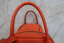 画像をギャラリービューアに読み込む, HERMES/エルメス リンディ30 エバーカラー オレンジ □Q刻印 ショルダーバッグ 700040008
