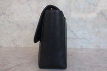 画像をギャラリービューアに読み込む, CHANEL/シャネル マドモアゼルチェーンショルダーバッグ キャビアスキン ブラック/ゴールド金具 ショルダーバッグ 800020014