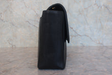 画像をギャラリービューアに読み込む, CHANEL/シャネル マドモアゼルチェーンショルダーバッグ キャビアスキン ブラック/ゴールド金具 ショルダーバッグ 800020014